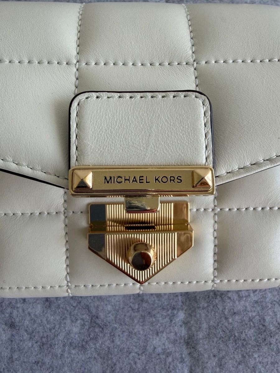 Michael Kors Sacs femmes: Handtasche Michael Kors – D'occasion à Düdingen par shoppingUA 1