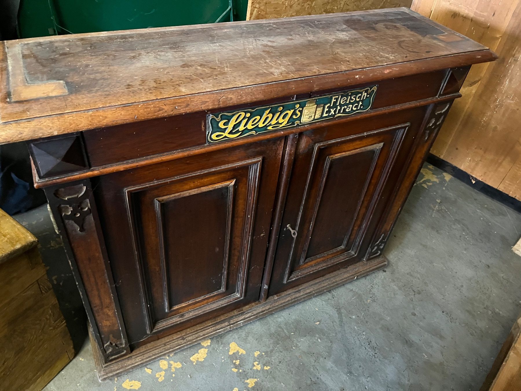 Schränke: Antiker Apothekerschrank 1880 aus Leipzig – Gebraucht aus Buchs ZH von JPK7