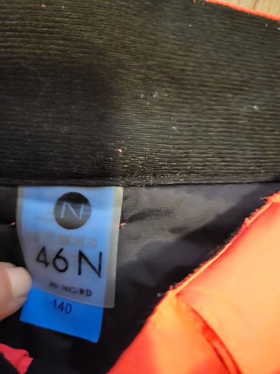 Pantaloni: Skihose Gr.140 von 46Nord – Usato da Windisch venduto da ank_6wwq 1