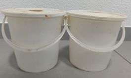 Zwei Futterkessel für Bienen, 0.7 l