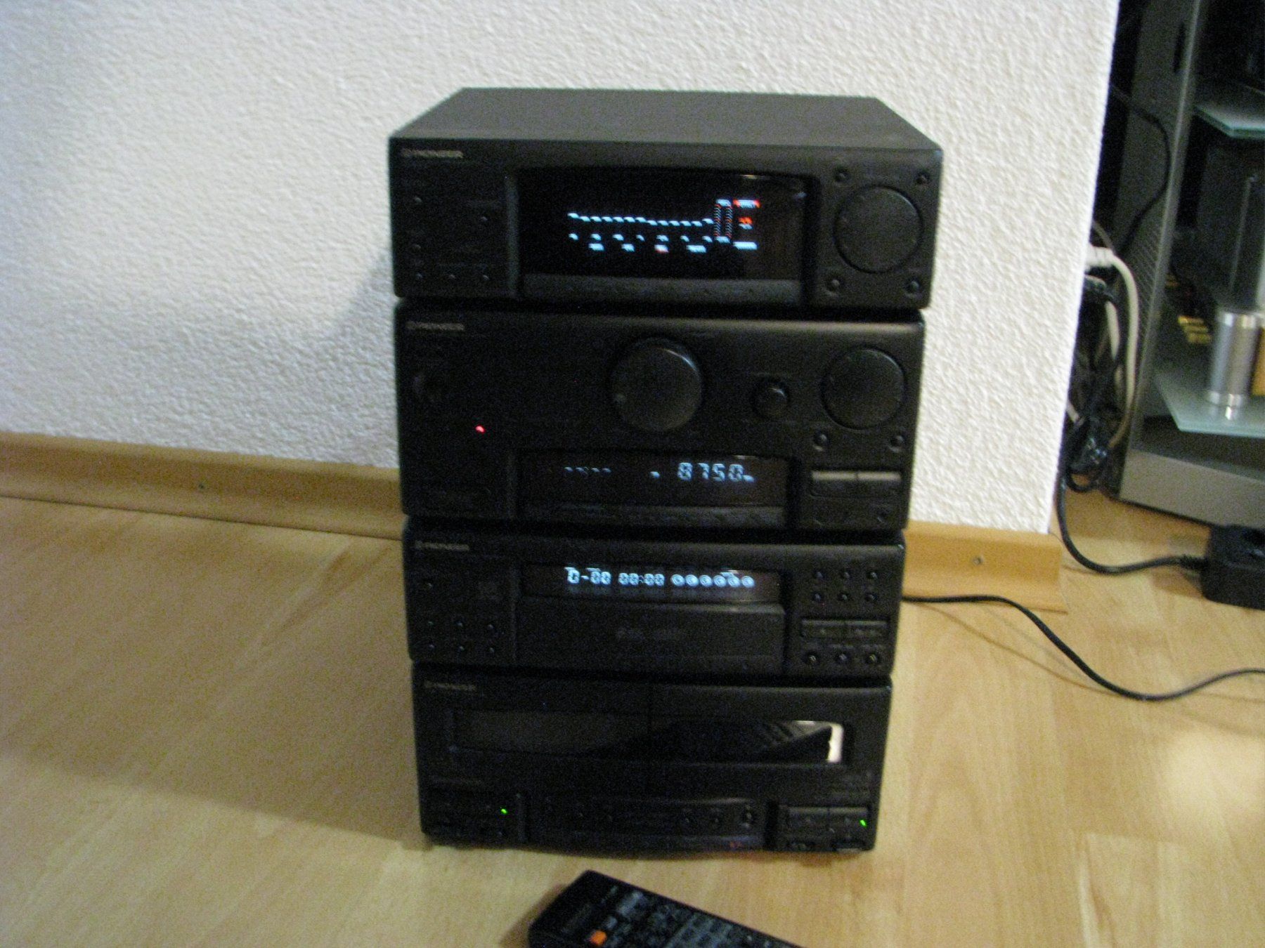 Pioneer Lecteur multimedia & Streamer: Pioneer Hi-Fi Anlage – Défectueux à Niederbipp par Viti73 1