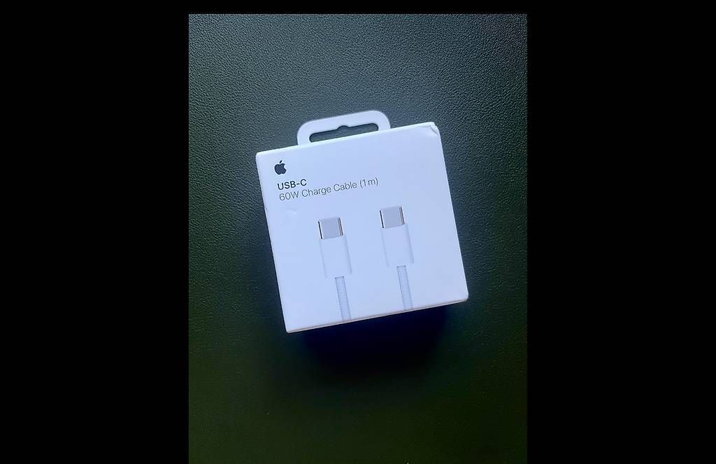 Kabel: Apple USB-C 60 W  1 m – Neu und originalverpackt aus Sion von EL.