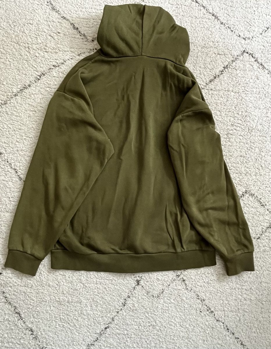 H&M Maglioni & Felpe: Grüner zipper – Usato da Baden venduto da Car_lio09 2
