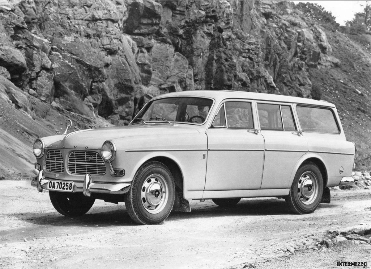Ansichtskarten: Volvo // Modell 120 Kombi Oldtimer – Gebraucht aus Basel von intermezzo12