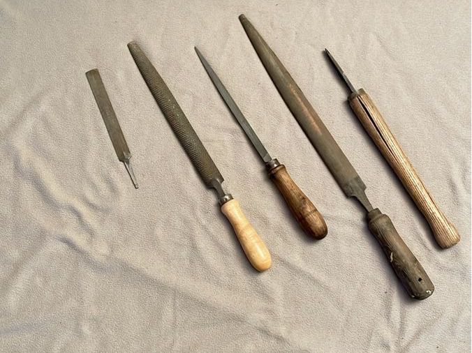 Alle Werkzeuge: 4 antike Feilen für Bastler – Gebraucht aus Safnern von mikru