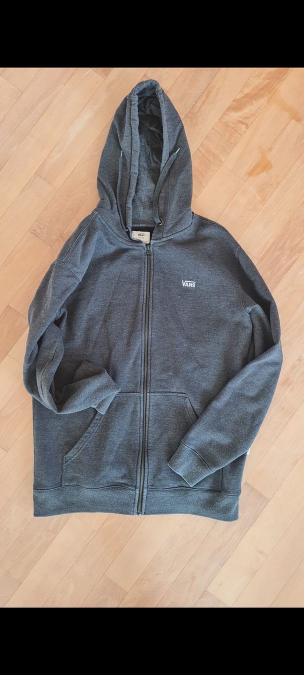 Maglioni & Felpe: Vans Kaputzenpullover – Usato da Unterseen venduto da cla_jp5m