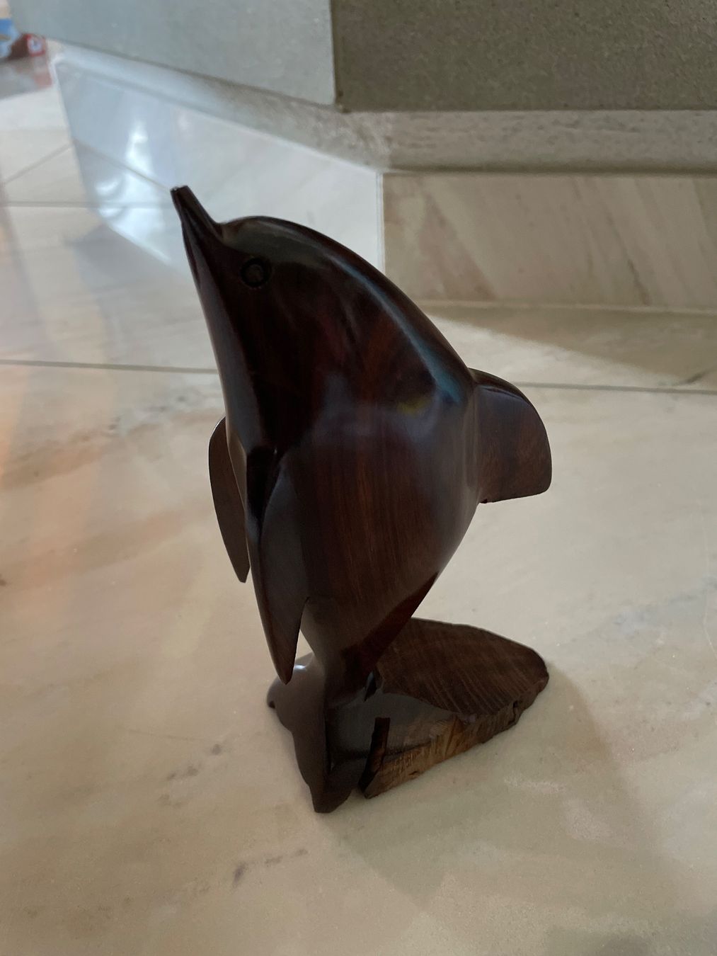 Skulpturen & Statuen: Holzfigur geschnitzt, Delfin – Gebraucht aus Neuheim von discovery27
