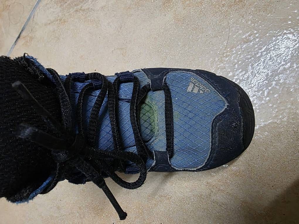 Scarpe per ragazzi: Adidas Wanderschuhe Grösse 22 – Usato da Luterbach venduto da roxy_world 2