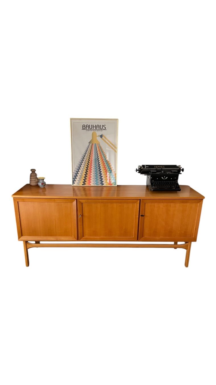 Cassettiere: Wunderbares Mid Century Sideboard – Usato da Bern venduto da v_l_f6tq