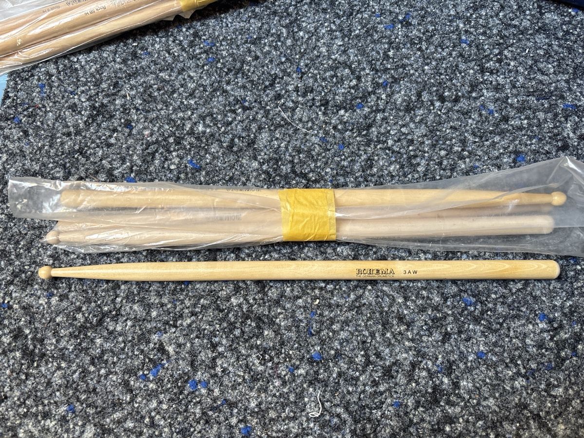 Strumenti musicali: 2 Paar Drumsticks Rohema 3 AW – Nuovo (secondo la descrizione) da Frümsen venduto da dbxdoh