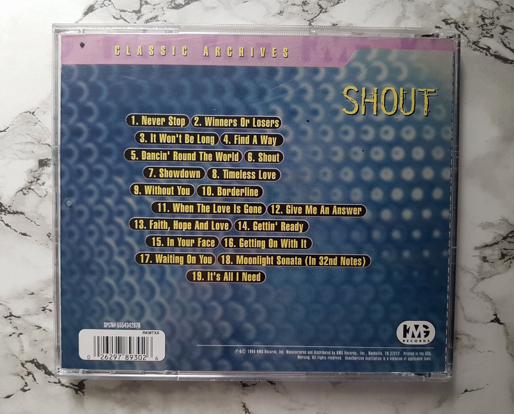 CD: CD Shout - It won't be long + In your face – Usato da Dübendorf venduto da ine_15 1