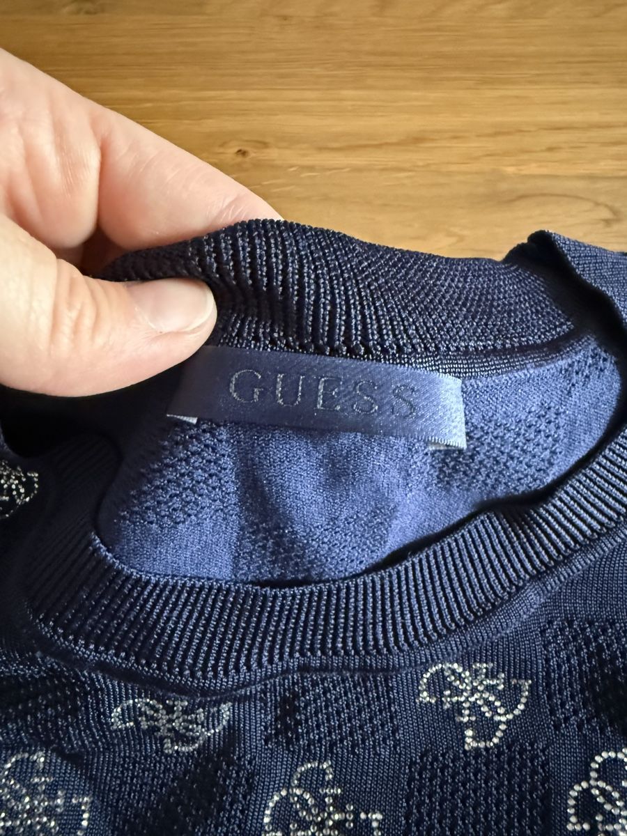 Guess T-shirt: Guess T Shirt M Strass – Usato da Pratteln venduto da and_d9fc 1