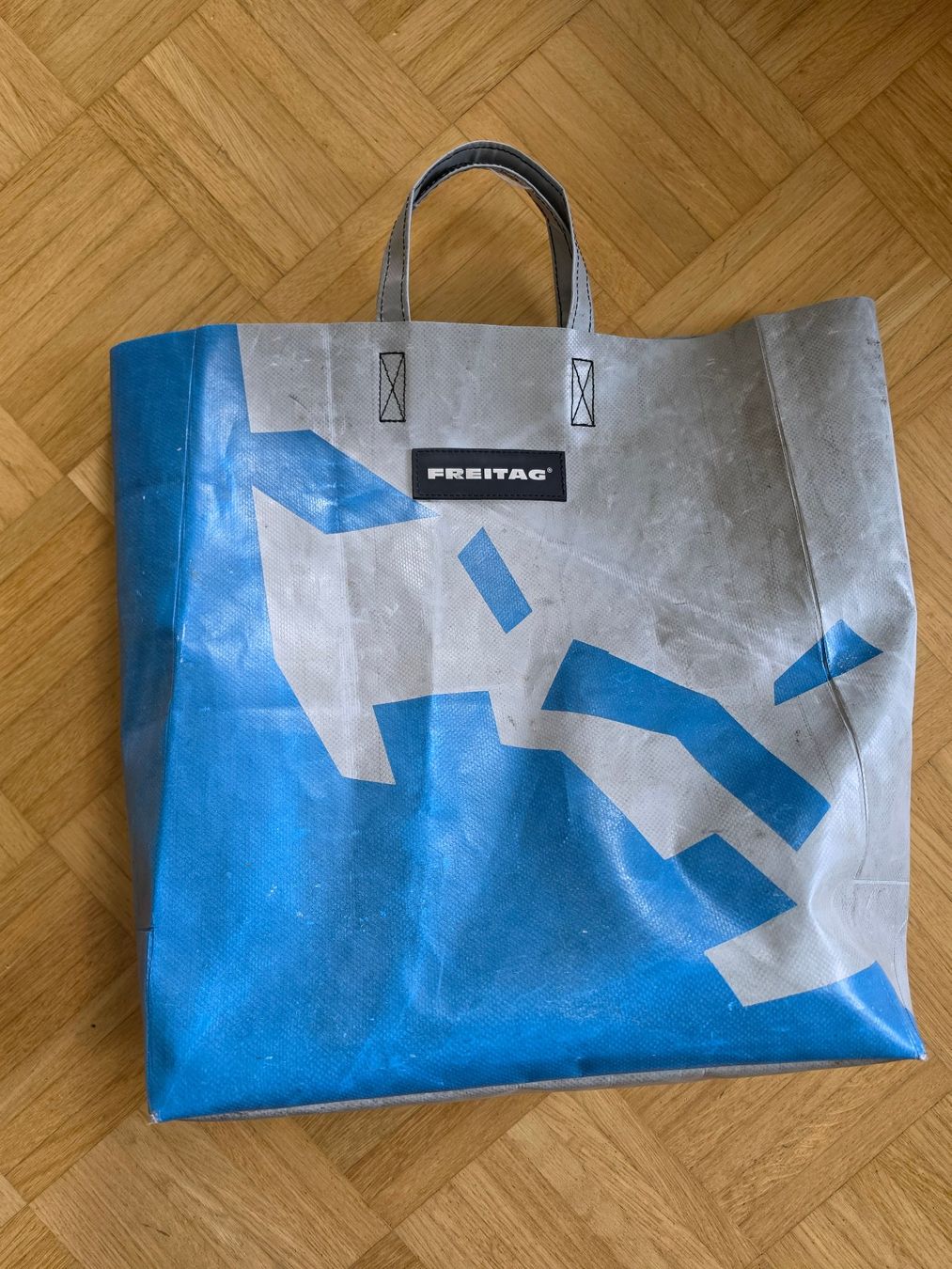 Freitag Borse: Freitag F52 Miami Tasche – Usato da Bern venduto da Poobah