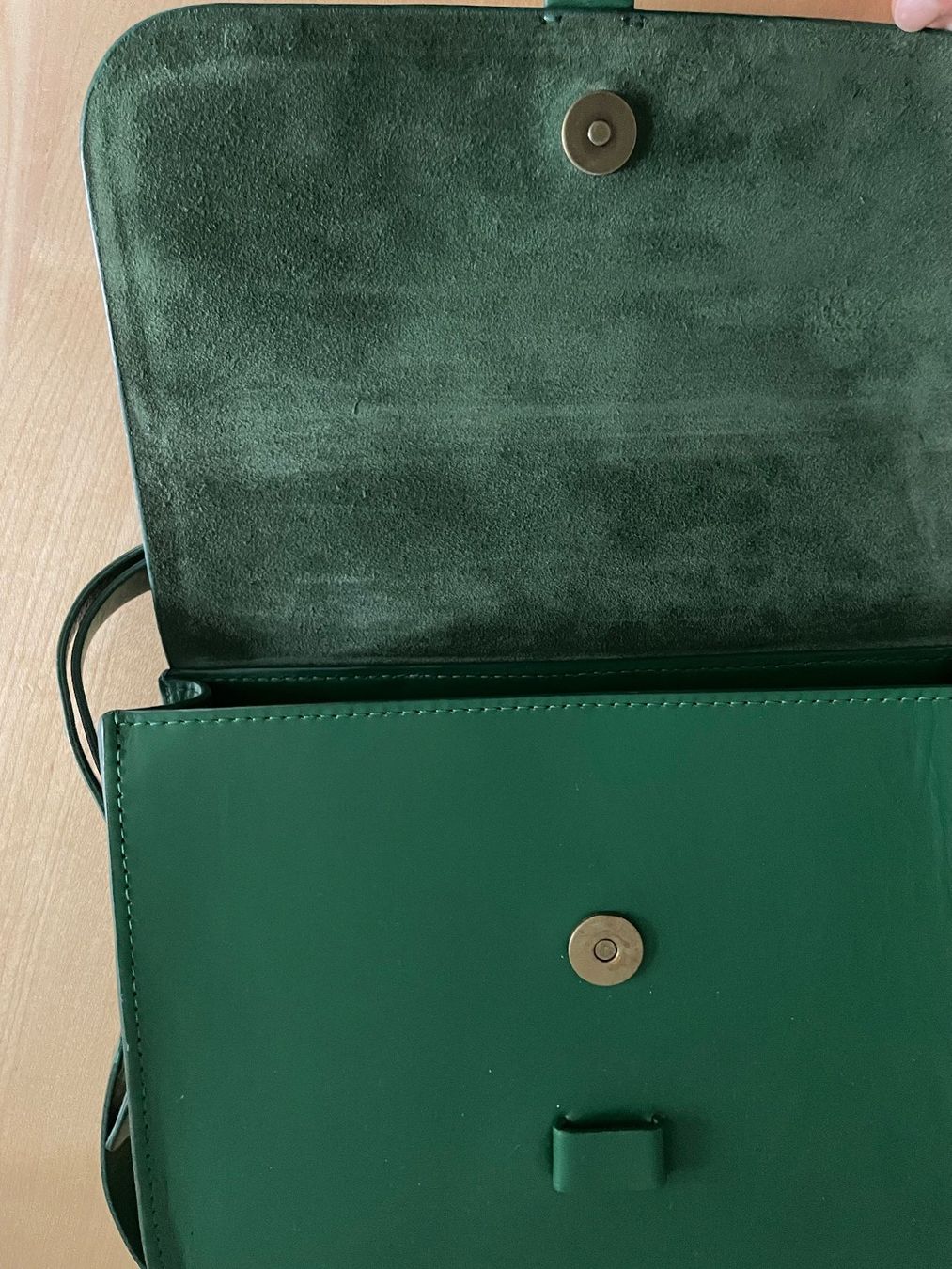 Borse da donna: Handtasche von ANTHOLOGY PARIS – Usato da Dietikon venduto da sug_zx2f 4
