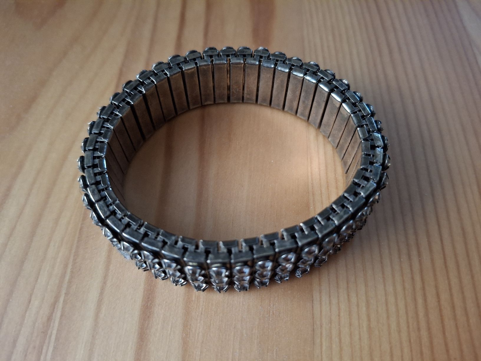Bracciali & Braccialetti: Vintage Modeschmuck - zwei Strass-Armbänder – Usato da Zürich venduto da wildflower26 1
