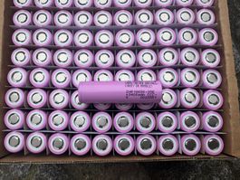 Samsung INR18650-35E 18650 Li-Ion Zellen 100 Stk, NEU