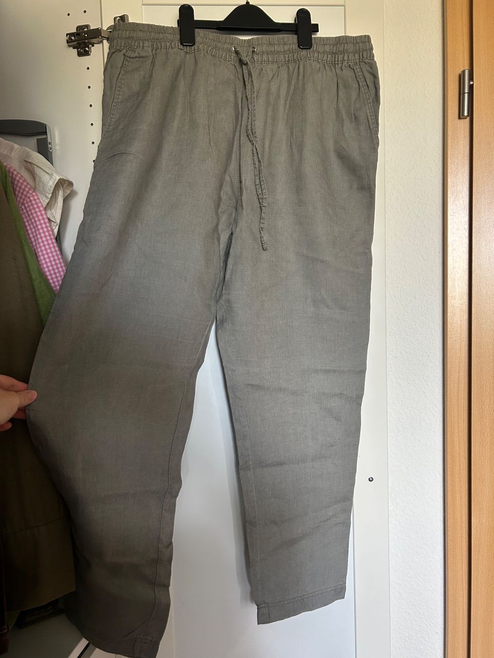 H&M Pantaloni: Graue Leinenhose Grösse XL – Usato da Therwil venduto da erm_dg6q