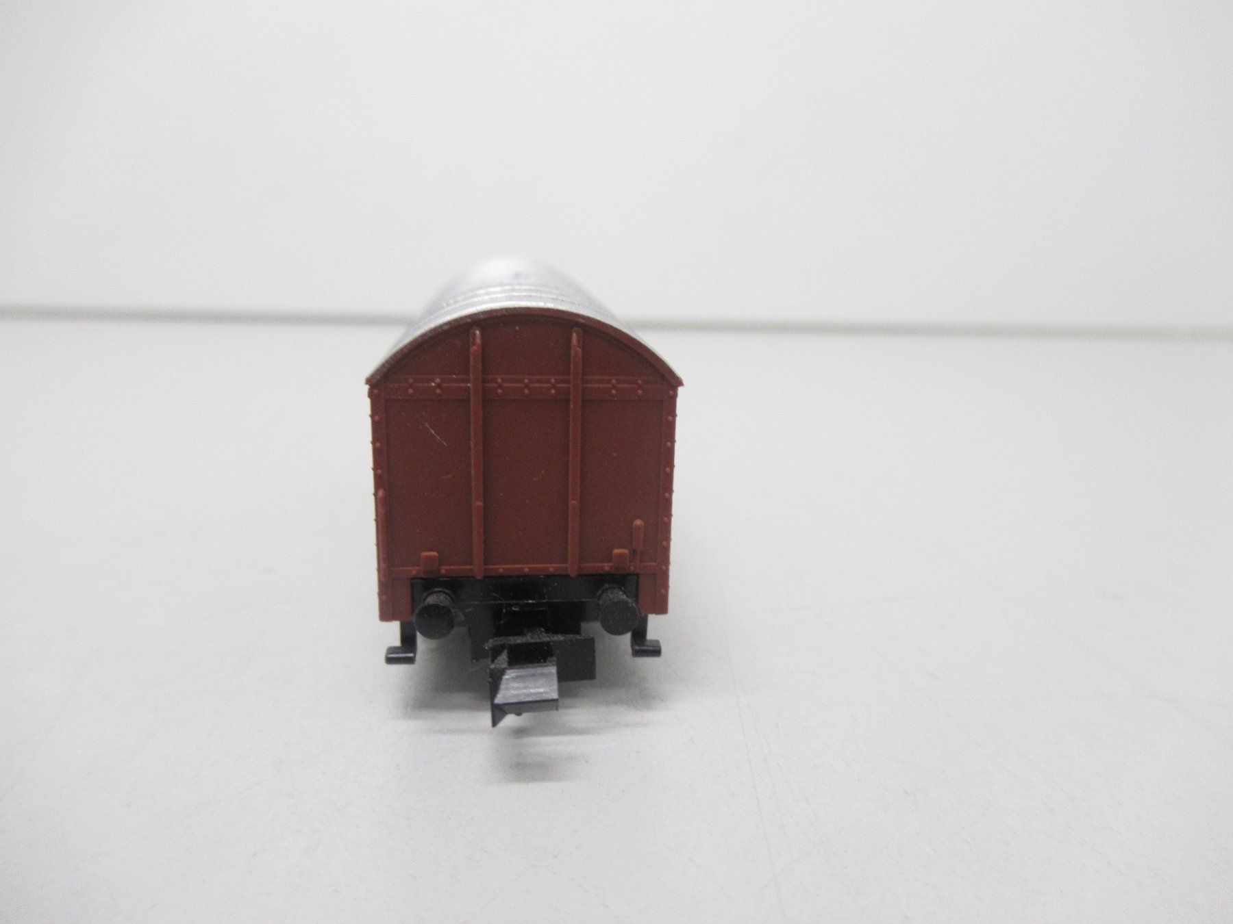Fleischmann Modelleisenbahnen: Fleischmann 8338 Gedeckter Güterwagen SBB CFF FFS Spur N – Gebraucht aus Basel von mhmarken 1