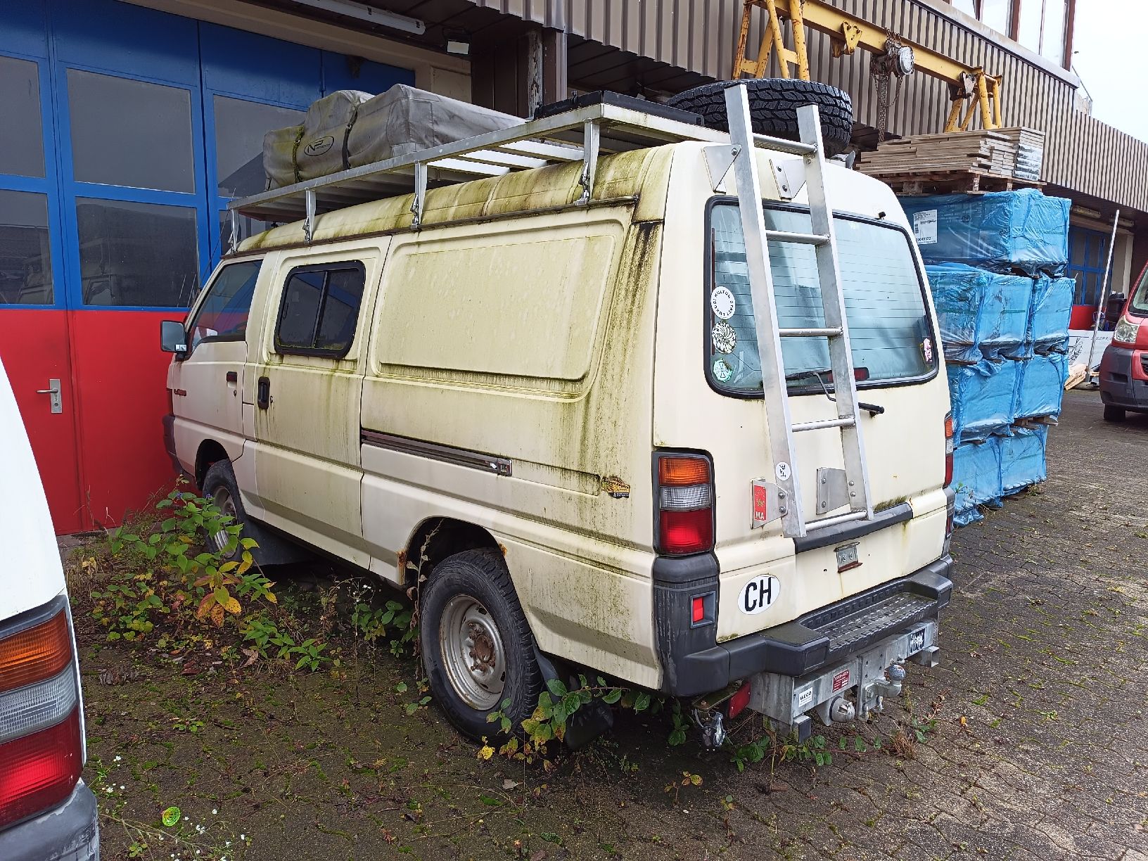 Mitsubishi Camping Fahrzeuge: Mitsubishi L300 4x4 Diesel – Gebraucht aus Oberbüren von T.F.B. 2