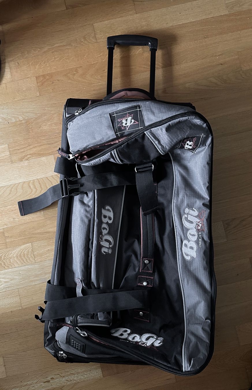 Valigie & Borse: Reisetasche – Nuovo (secondo la descrizione) da Männedorf venduto da mai_bd79 1
