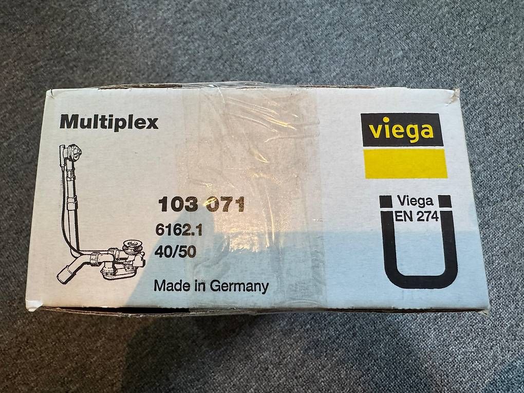 Vasche da bagno: Ablaufgarnitur Badewanne Multiplex – Nuovo e nell'imballaggio originale da Olten venduto da Skorpion_0