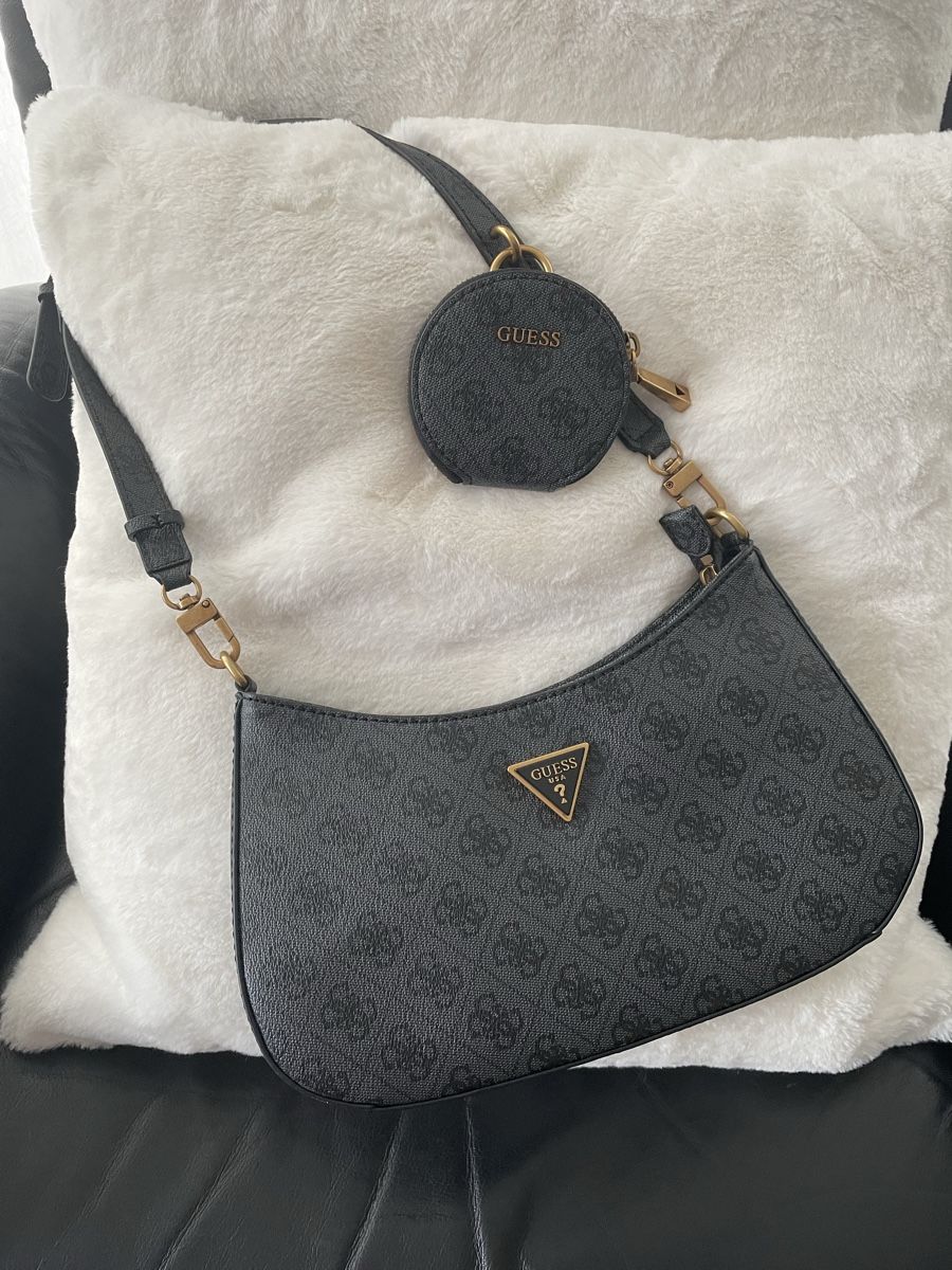 Guess Borse da donna: GUESS Schultertasche – Nuovo (secondo la descrizione) da Russikon venduto da Hwange1