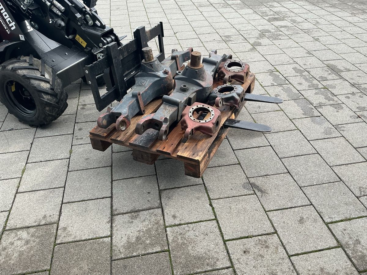 Sonstiges Fahrzeugzubehör: Vorderachse ZF – Defekt aus Stein AR von aut_fx2l 1