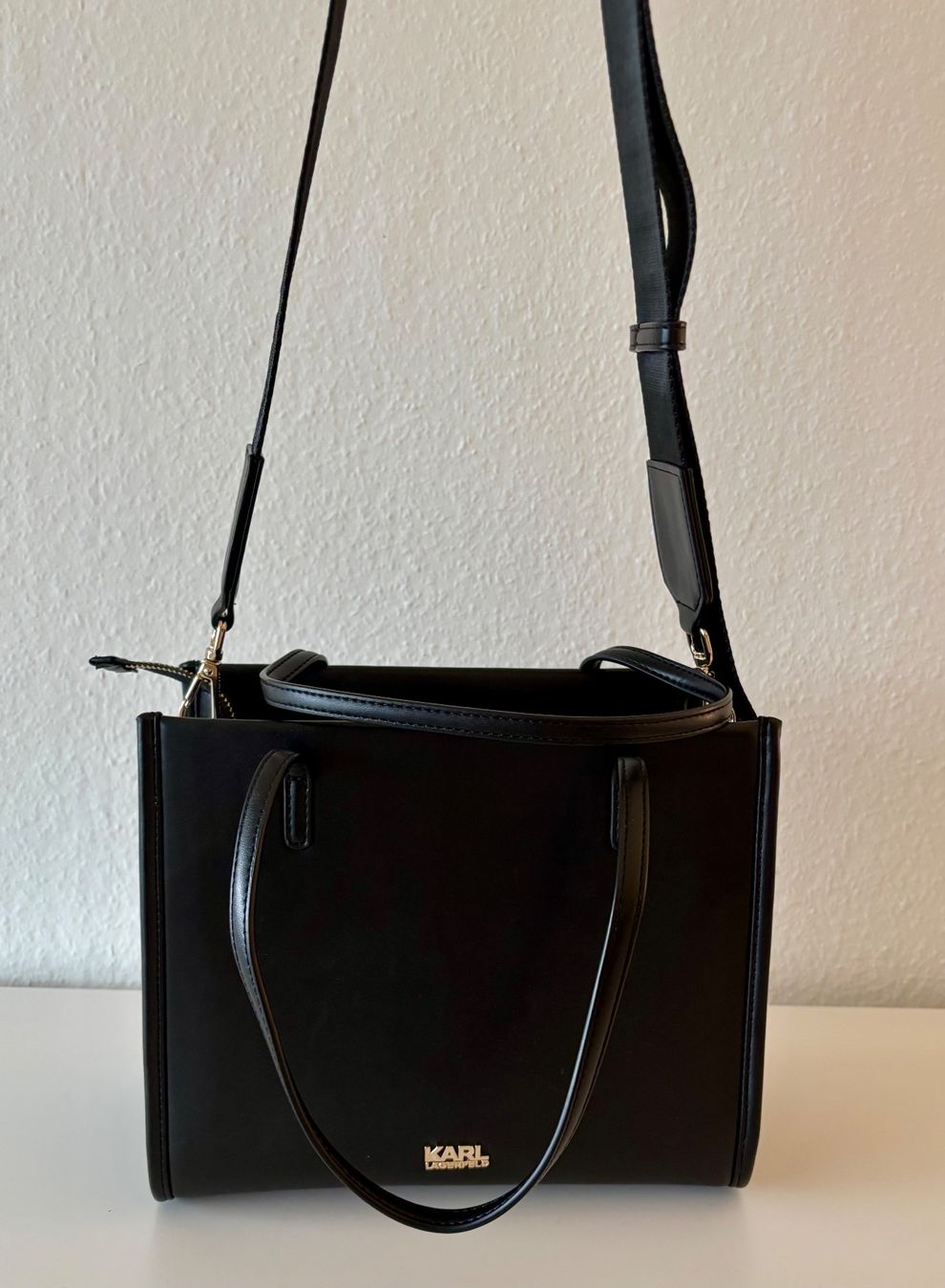 Karl Lagerfeld Borse da donna: KARL LAGERFELD Handtasche schwarz – Nuovo e nell'imballaggio originale da Aarau venduto da cpi_j52n 4