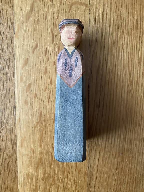 Ostheimer Statuette: Ostheimer Marktfrau – Usato da Muttenz venduto da Bugijeta 3