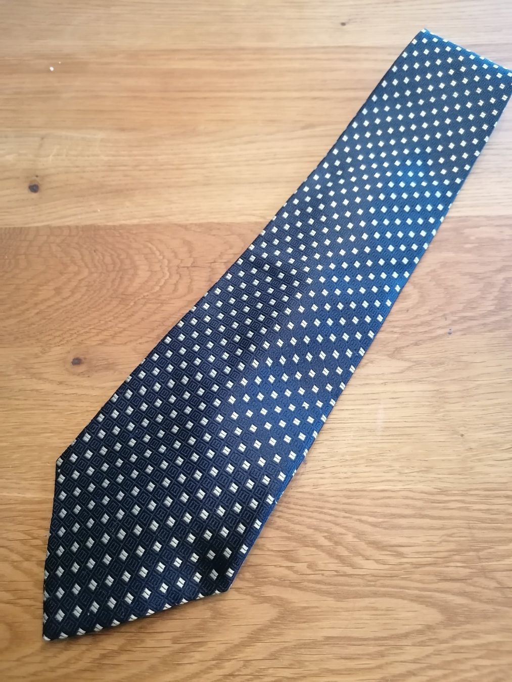 Cravatte: Noble Krawatte - Nr.338 – Usato da Basel venduto da vintagecollector 1