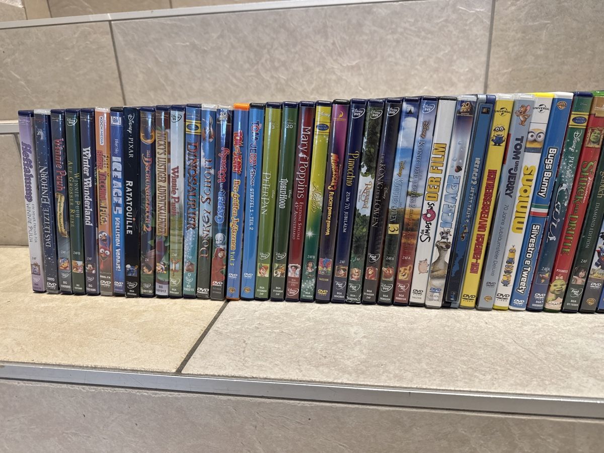 Alle DVDs: Grosse DVD Sammlung für Kinder – Gebraucht aus Münchenbuchsee von LuiConte 1