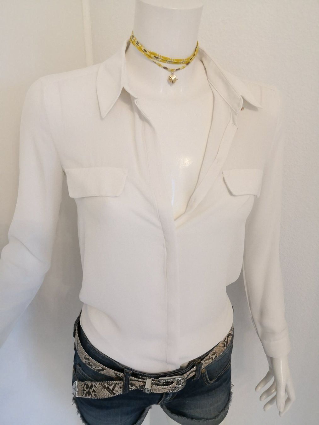 Mango Camicette: 🤩MANGO BLUSE ECRU NEU & D&G P. – Nuovo (secondo la descrizione) da Olten venduto da Naja-Twins-Twins 3