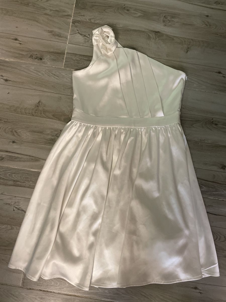 Vestiti & Gonne: Süsses Festliches Sommerkleid Gr.152 – Nuovo (secondo la descrizione) da Obergerlafingen venduto da cabo4