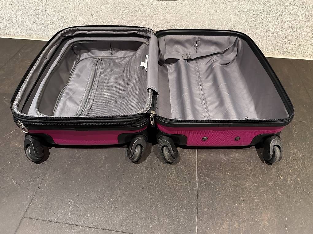 Valigie: Samsonite Carry On Pink – Usato da Buchs SG venduto da SemperFidelis2G 1