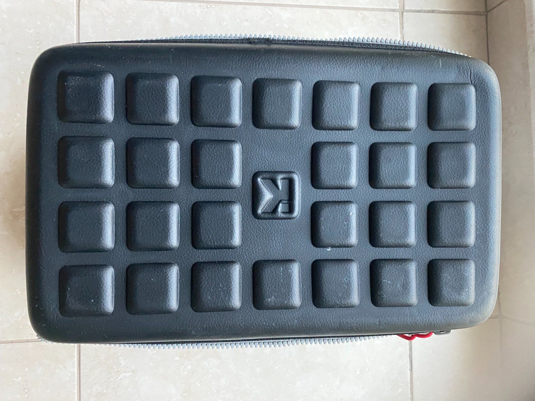 Taschen: KITBRIX HERO Tasche - grau – Gebraucht aus Maienfeld von Fashion_2009 5