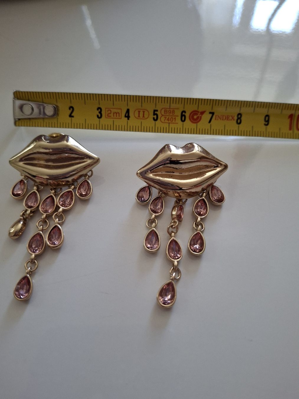 Mango Ohrringe & -stecker: Boucles d'oreilles Mango lips  – Neu (gemäss Beschreibung) aus Lausanne von Cognitia 1
