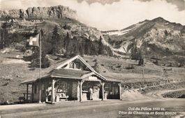 Col du Pillon VD Tête de Chamois und Sex Rouge Alpen