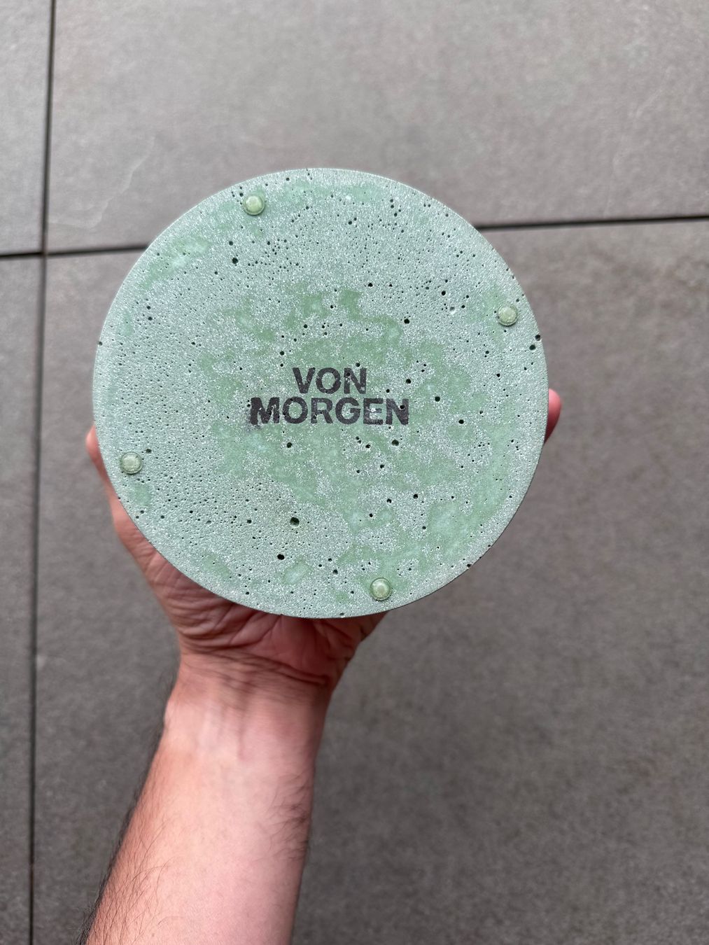 Set di piatti: Beton Schale von "von Morgen" – Usato da Ennetbaden venduto da miboo 1
