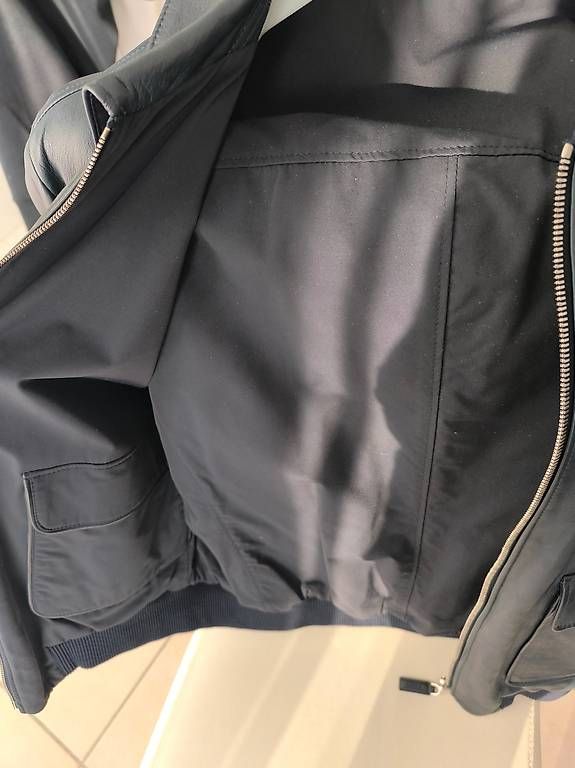 Jacken: Bally Lederjacke Dunkelblau XL – Gebraucht aus Wangen ZH von Tusch20 4