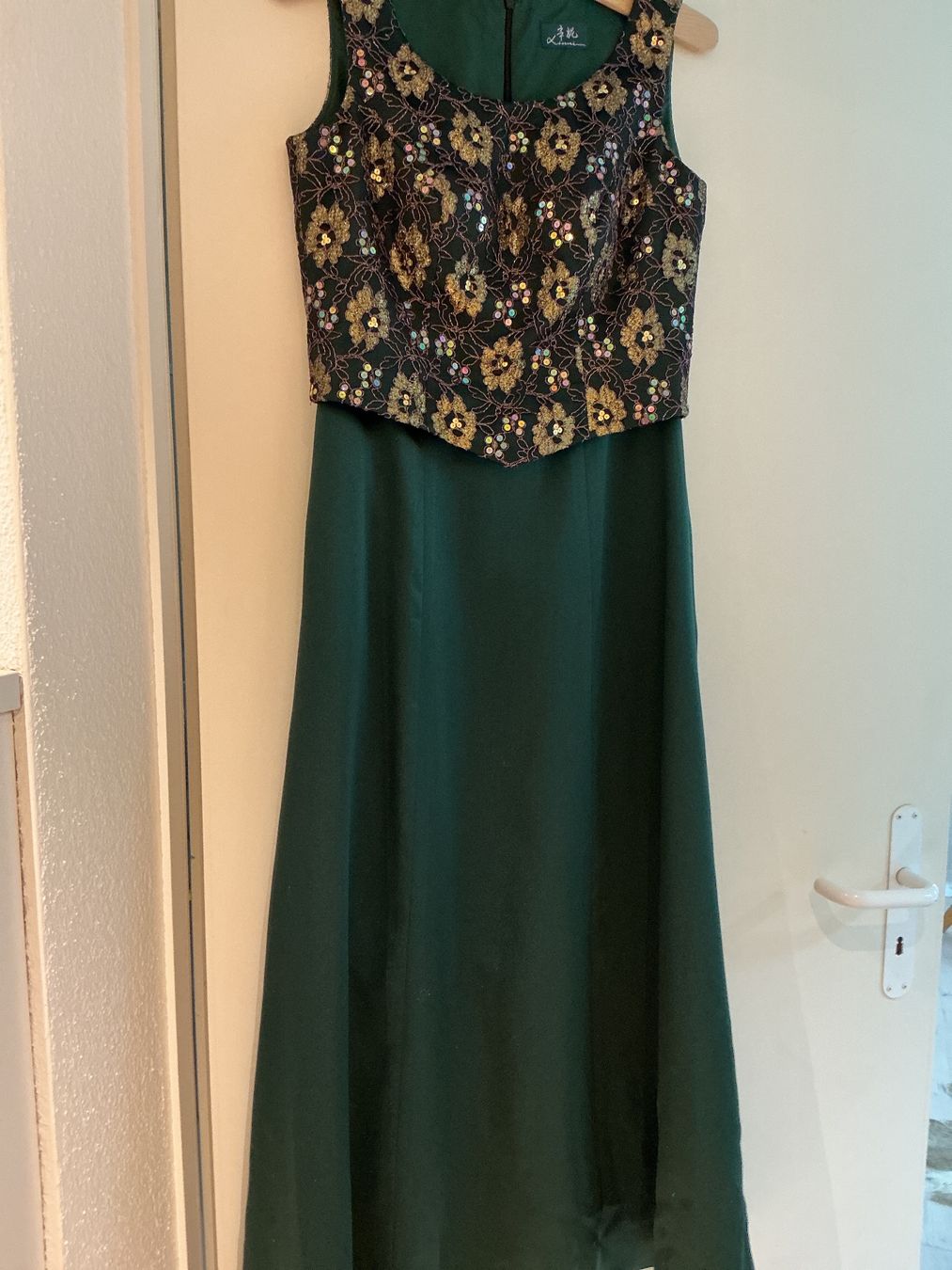 Vestiti: Abendkleid – Usato da Triesen venduto da boston7 3