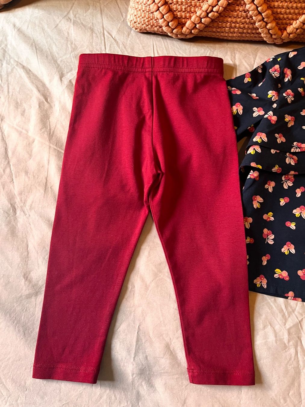 Lotti & Set di vestiti: Spring Top/leggings set 12-18 months - 83cm – Usato da Genève venduto da dmt_y25y 1