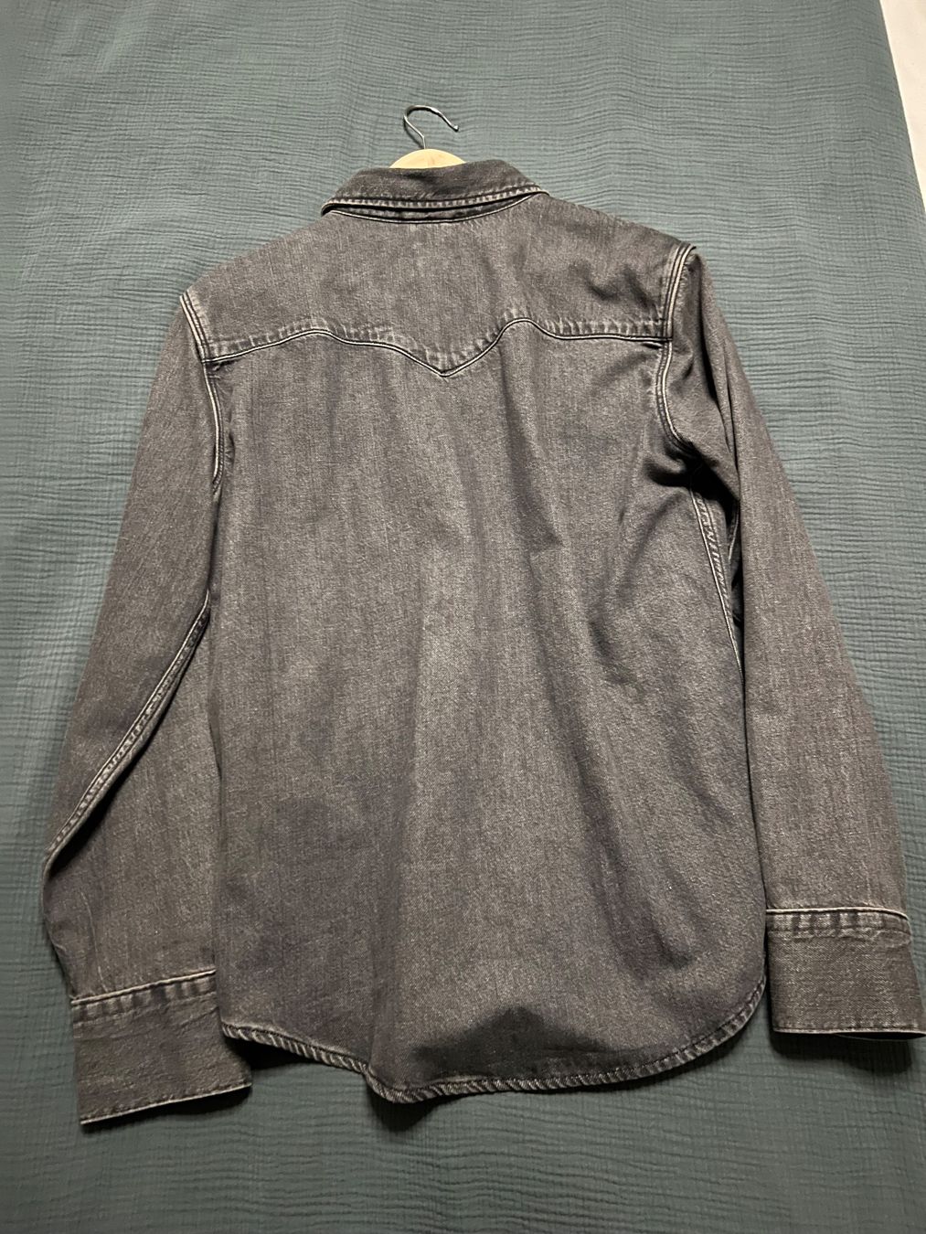 Camicie: Chemise Levis Taille M – Usato da Neuchâtel venduto da jon_588l 1