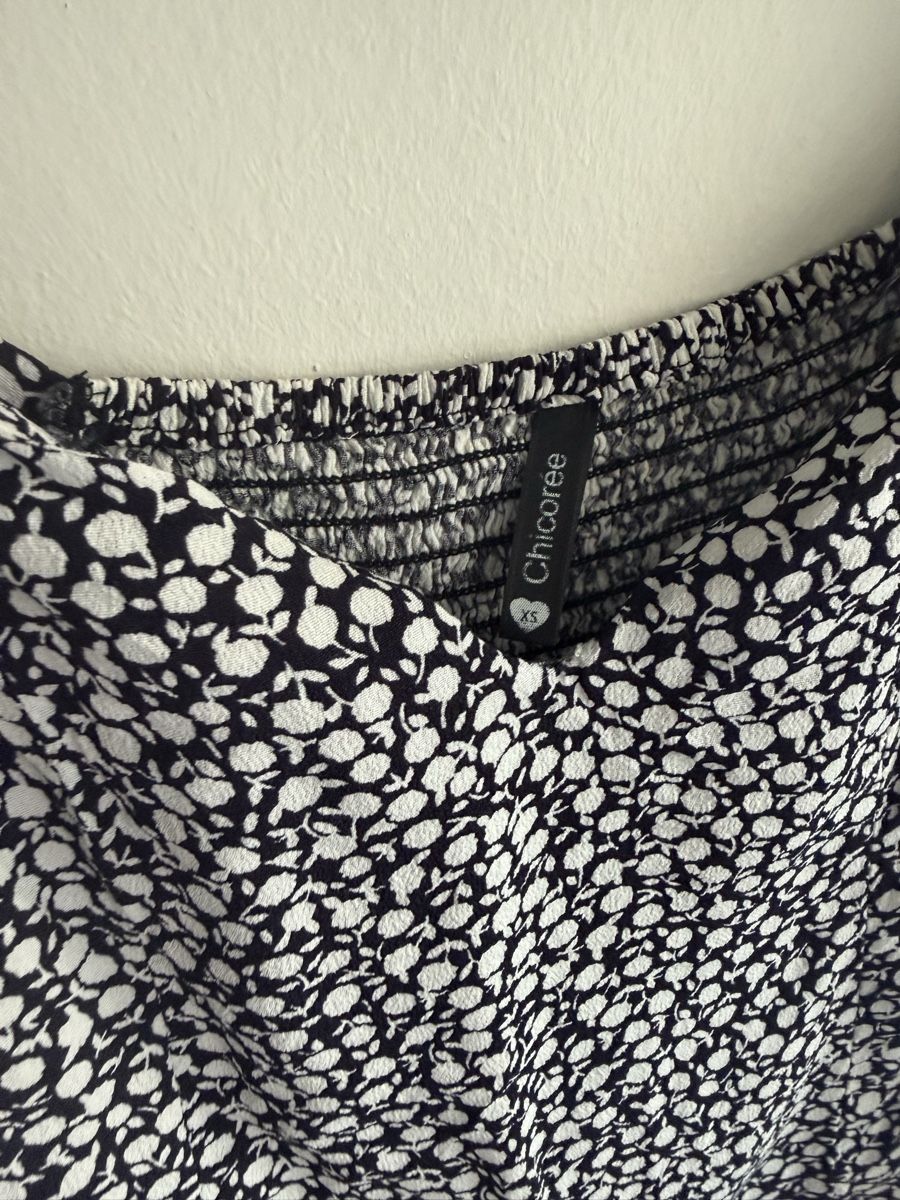 Top: CHICORÉE top like new! (size S) – Nuovo (secondo la descrizione) da Genève venduto da fat_5zzp 1