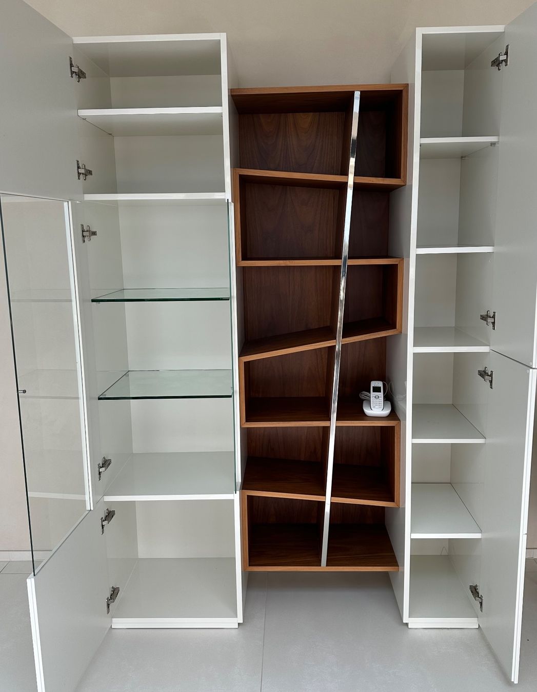 Scaffali: Etagère-vitrine Evanyrouse – Nuovo (secondo la descrizione) da Savièse venduto da JSY__performer 1