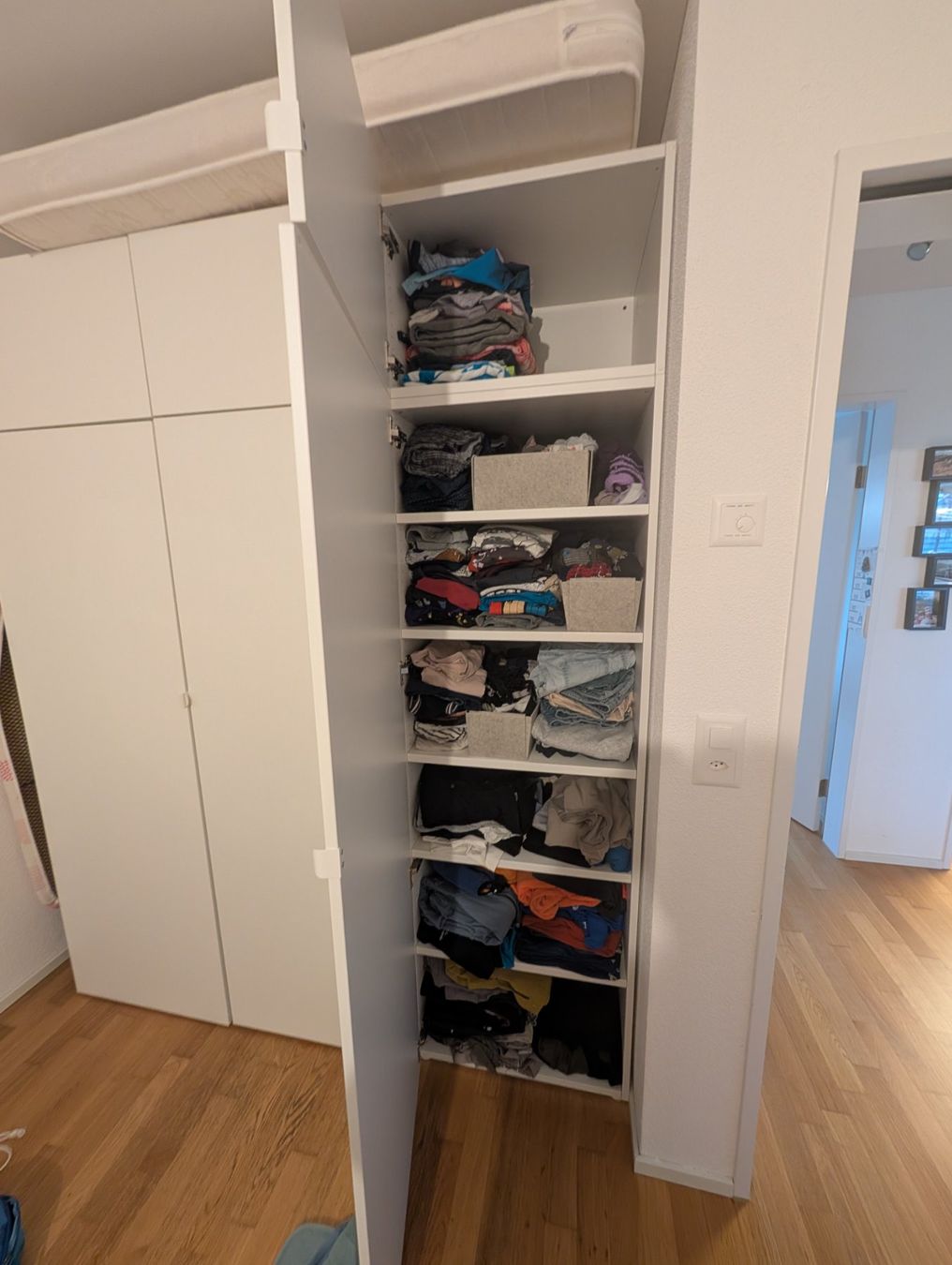 Ikea Armadi: Ikea kleiderschrank – Usato da Uster venduto da ziv_spc2 1