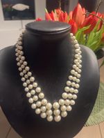Elegante Vintage Perlenkette, dreireihig