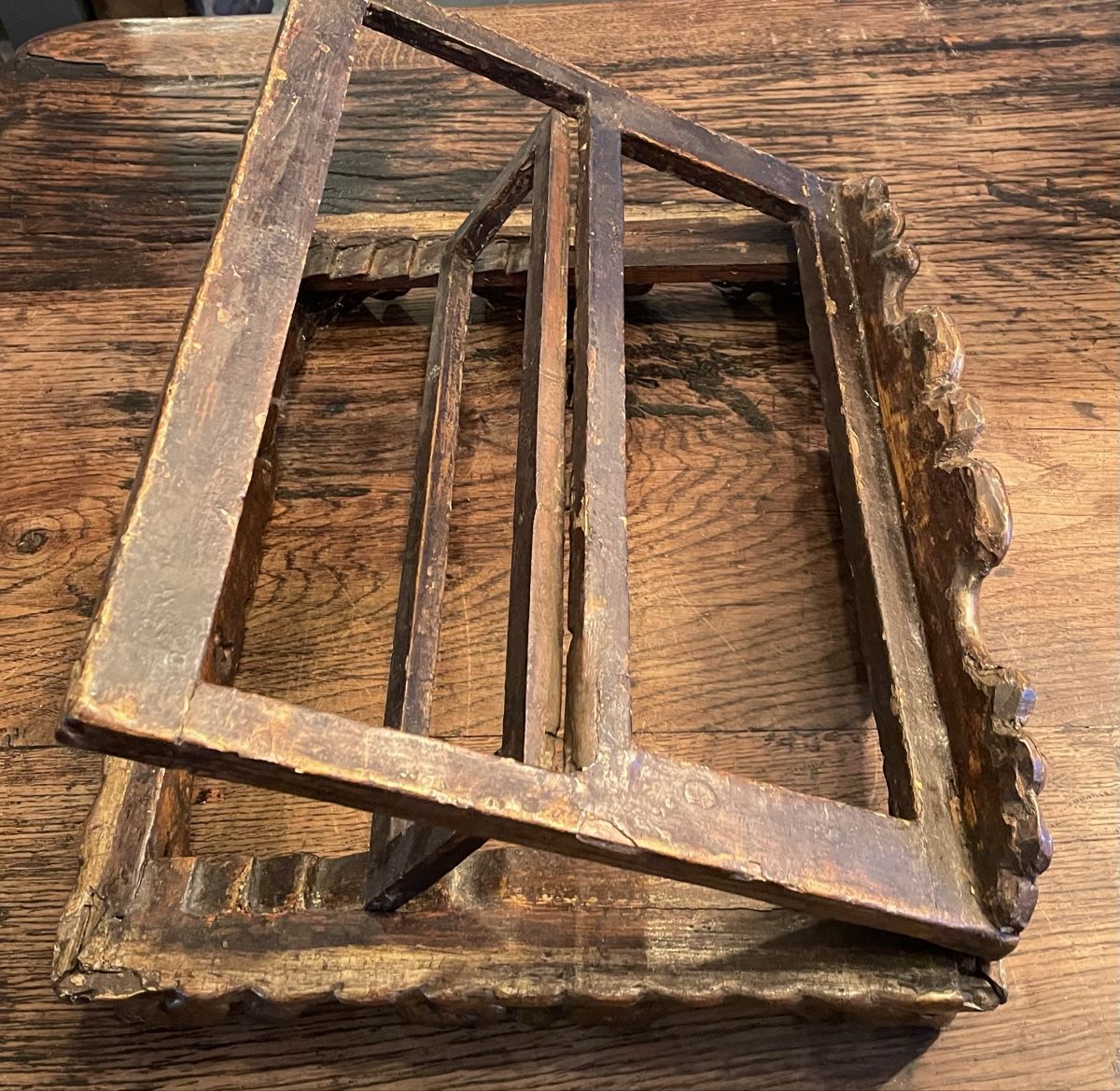 Autres décorations & accessoires: Antiker Buchständer – D'occasion à Rorschacherberg par farmer61 1