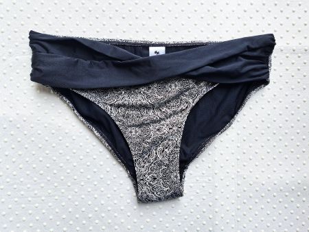 NEU! Modische Calida Sommer Badehose, Grösse 42
