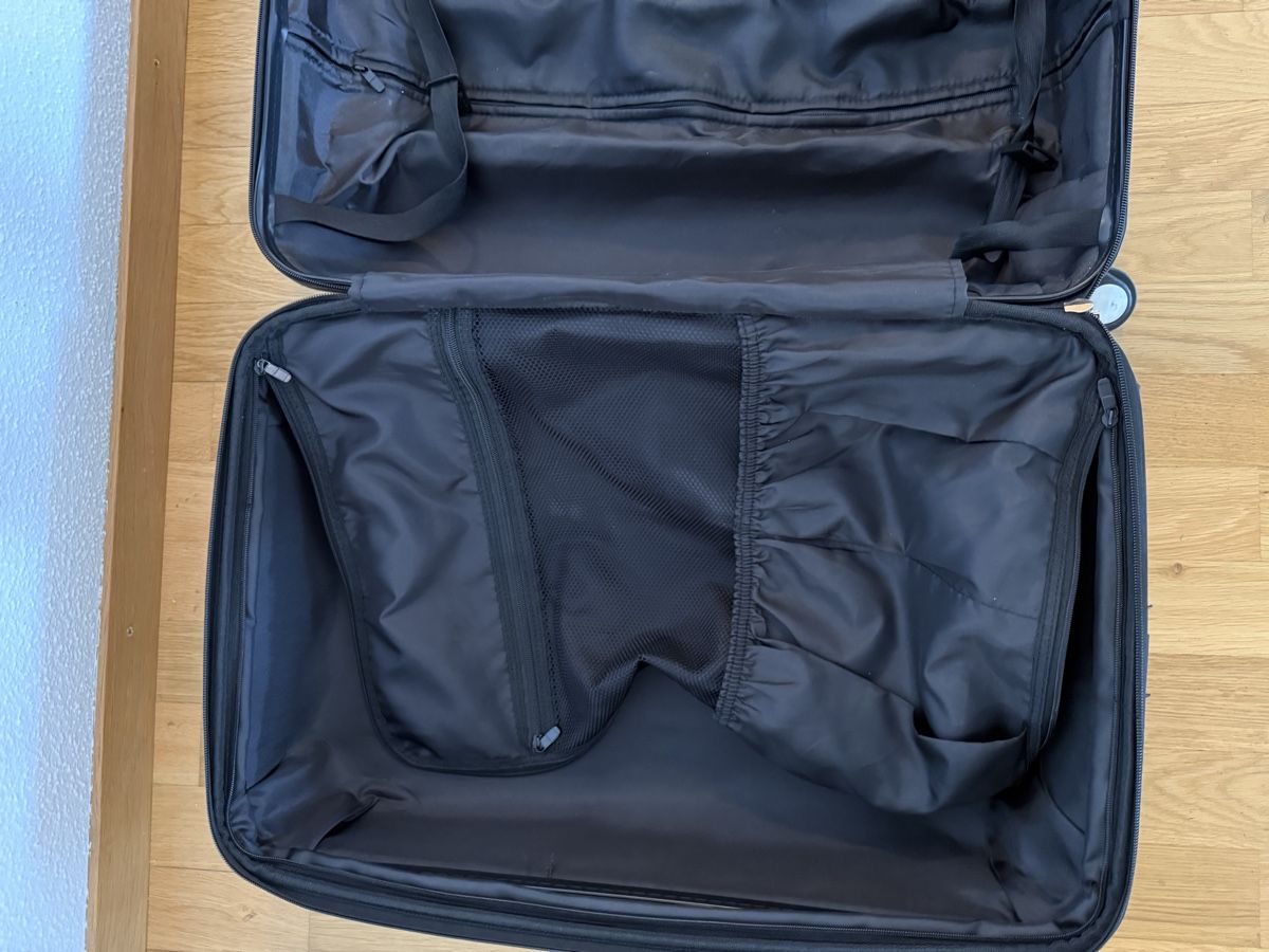 Reisekoffer: Reisekoffer Grösse S Grau ausdehnbar – Gebraucht aus Zug von MC2CC 7