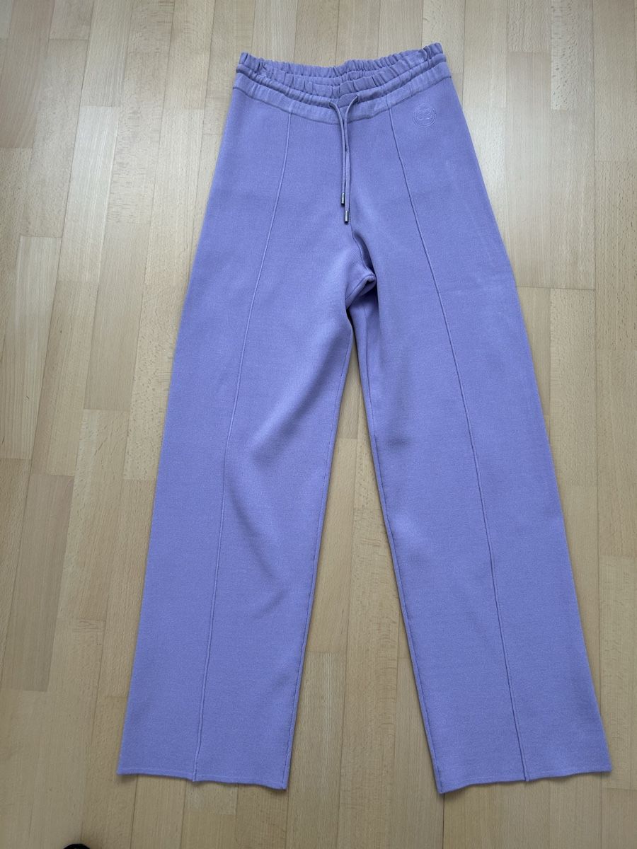 Sandro Pantaloni: Strickhose SANDRO flieder Gr. 36 – Usato da Reinach BL venduto da meinstil